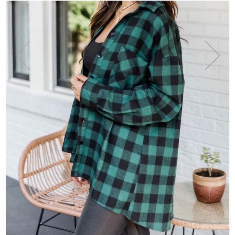 Pink Lily Green Plaid Women's Top